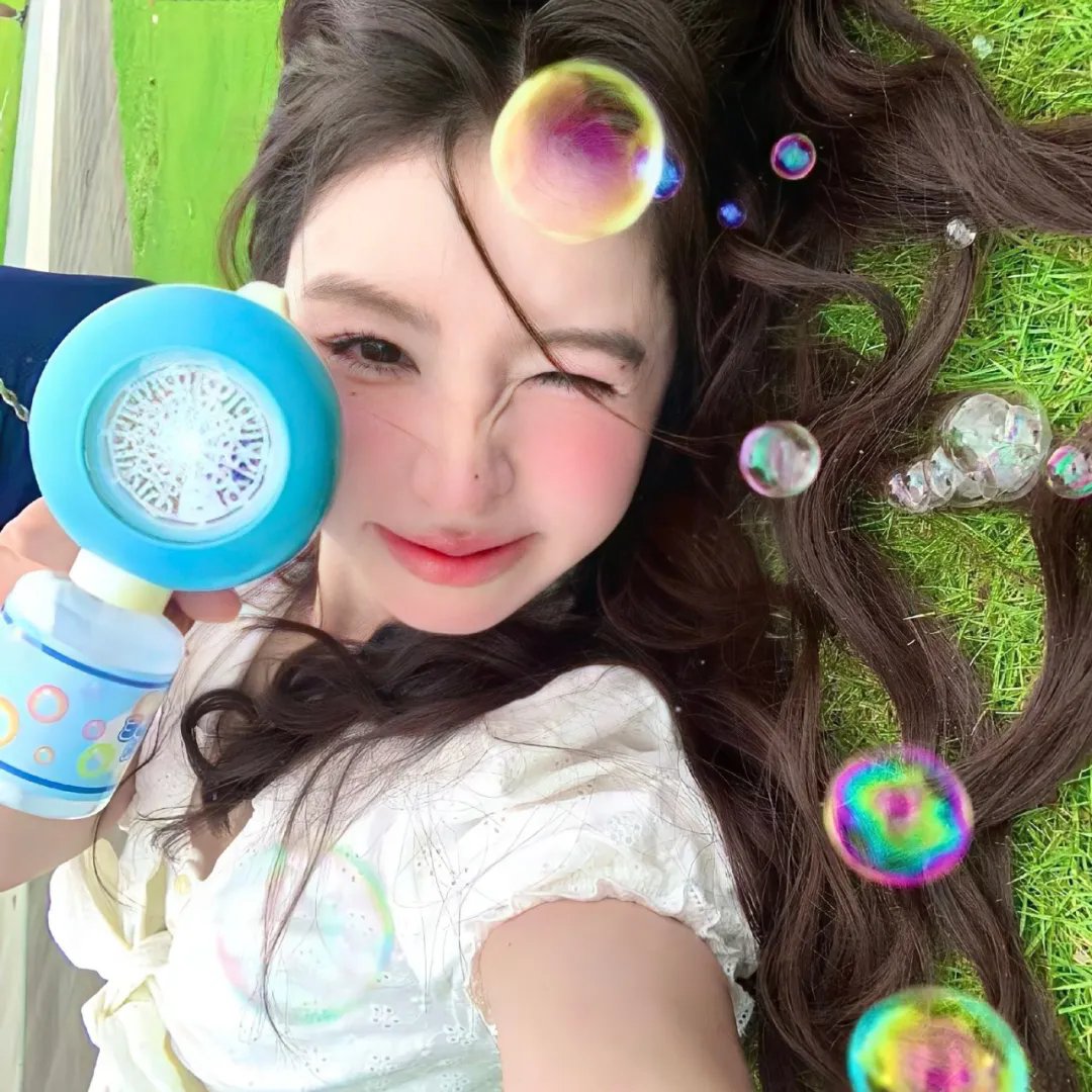 藤田嗣治与乳白色的裸女
